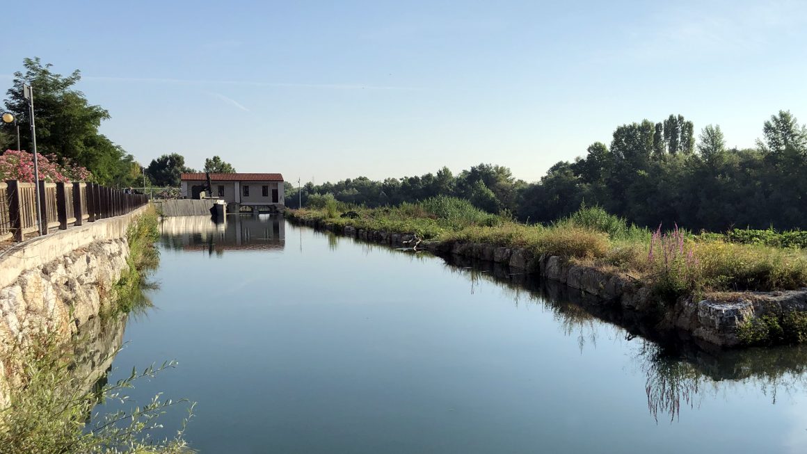 Fiume Esino