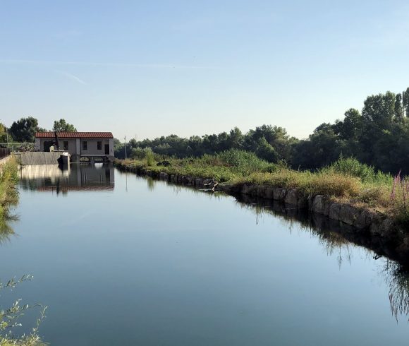 Fiume Esino